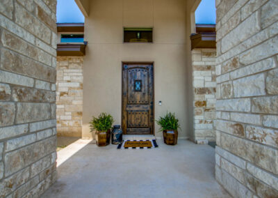 Custom Build homes in Falls City, Texas